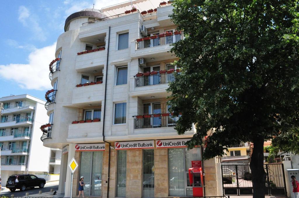 St. George Apartments Nesebar Bagian luar foto