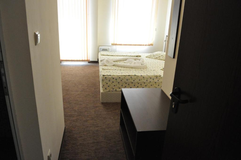 St. George Apartments Nesebar Bagian luar foto