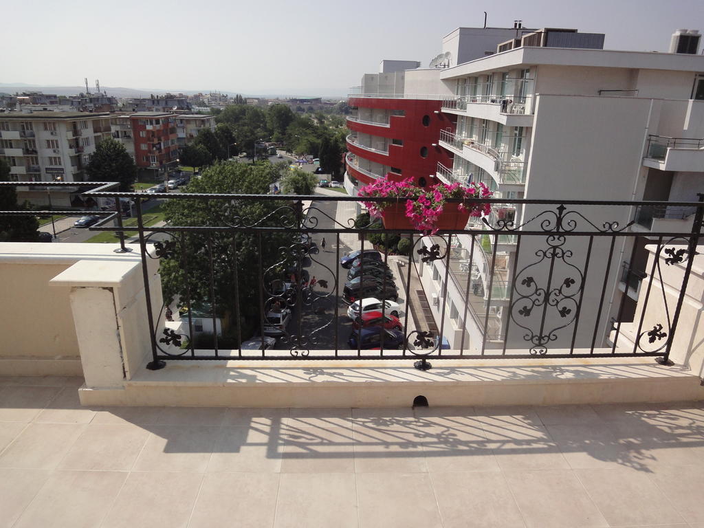 St. George Apartments Nesebar Ruang foto